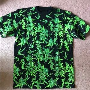 Black Scale marijuana tee